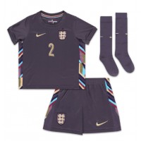 Camiseta Inglaterra Kyle Walker #2 Segunda Equipación Replica Eurocopa 2024 para niños mangas cortas (+ Pantalones cortos)